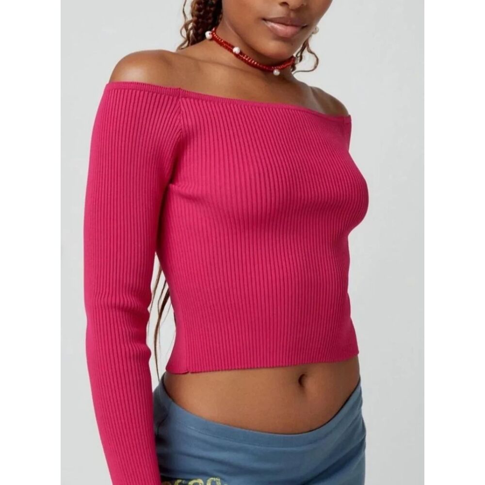 Silence + Noise Urban Outfitters Pink Off the Shoulder Top - Size XS